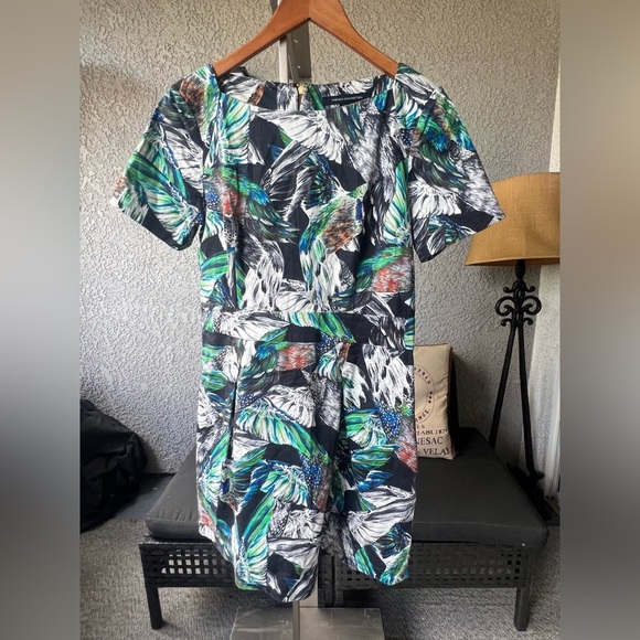 French Connection Womens Stretch Mini Dress Sz 10 $198 Tropical Print - Picture 2 of 5